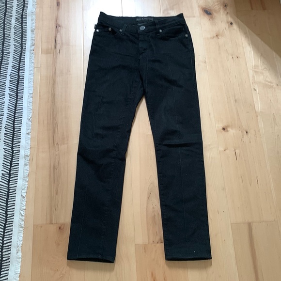Rock & Republic Berlin black mid rise skinny jeans - Picture 2 of 7